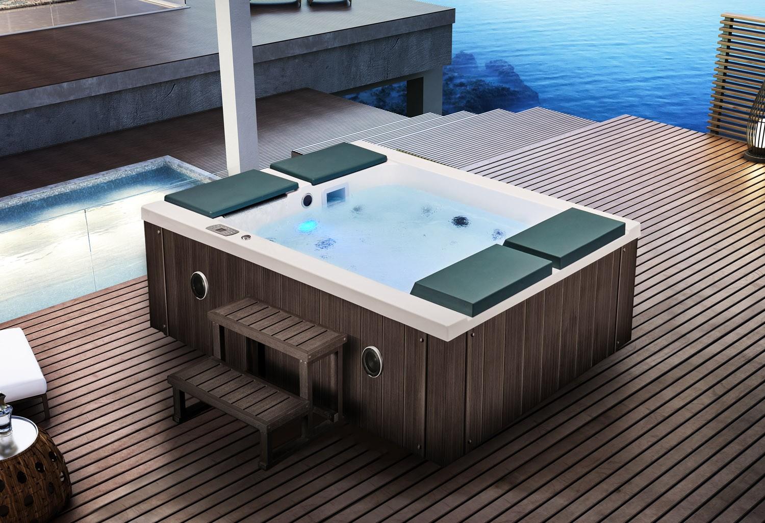 Crystal Plus Outdoor Hot Tub