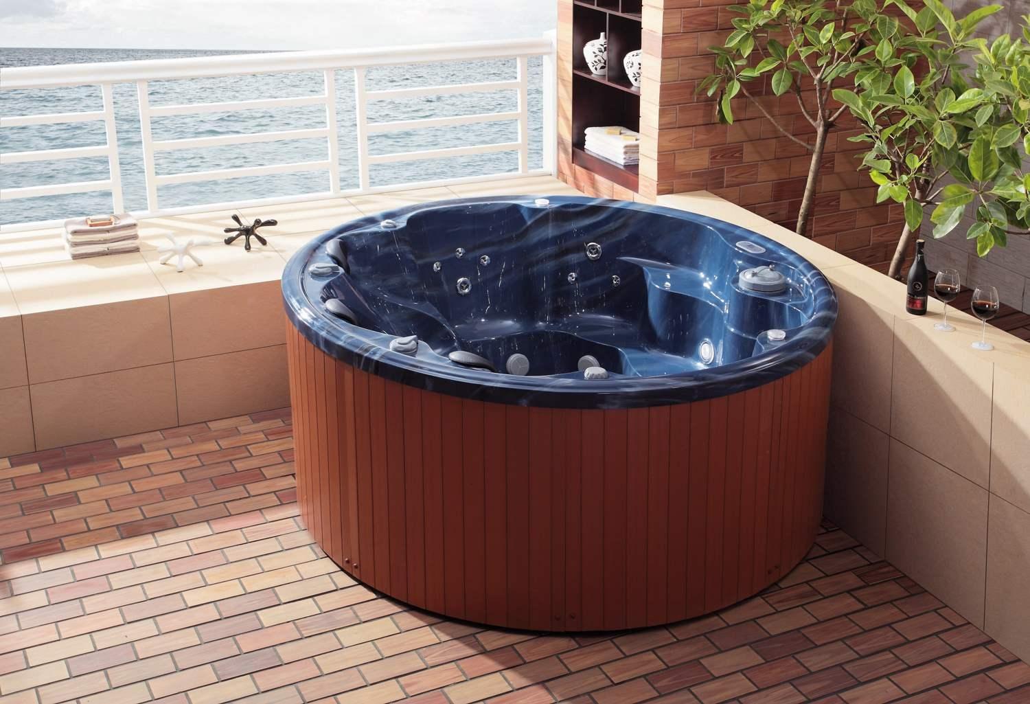 Eden Outdoor Hot Tub