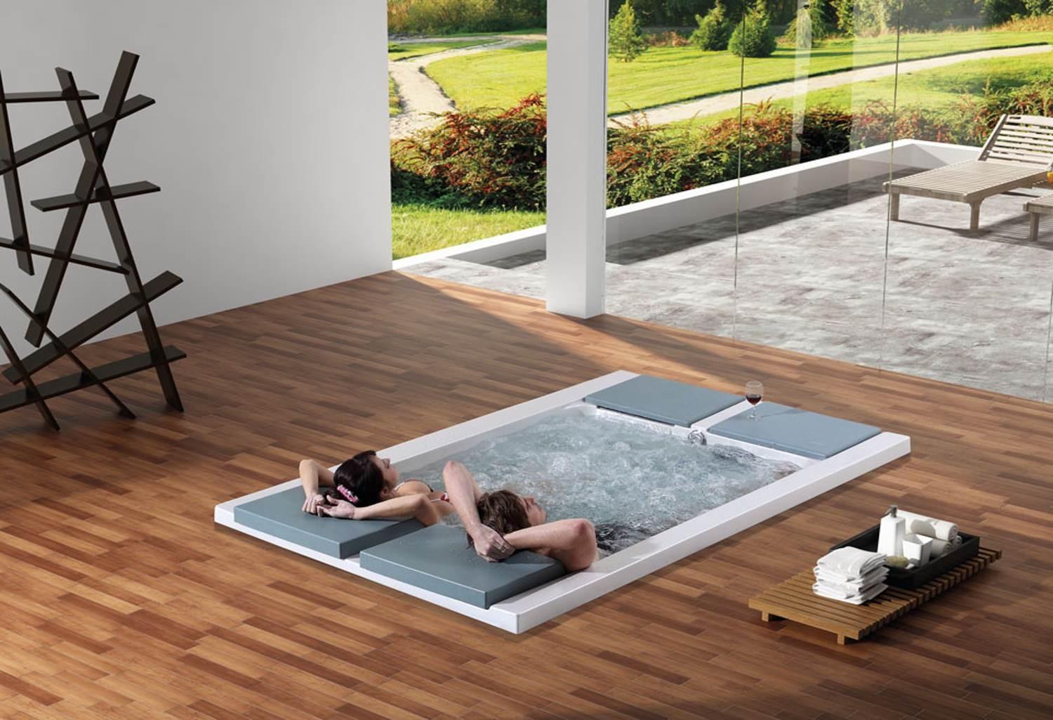 Crystal Plus Outdoor Hot Tub