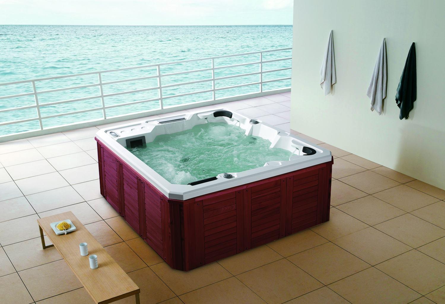 Dream Plus Outdoor Hot Tub