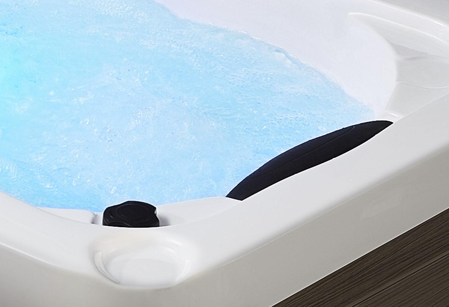 Enchant Outdoor Hot Tub