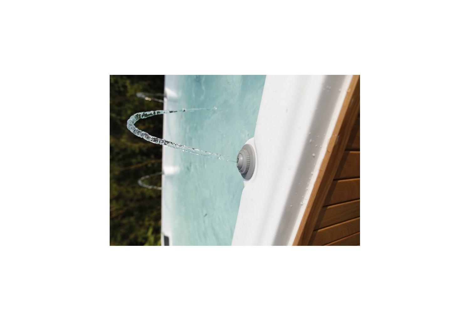 | AT-003 Pool with Hot Tub