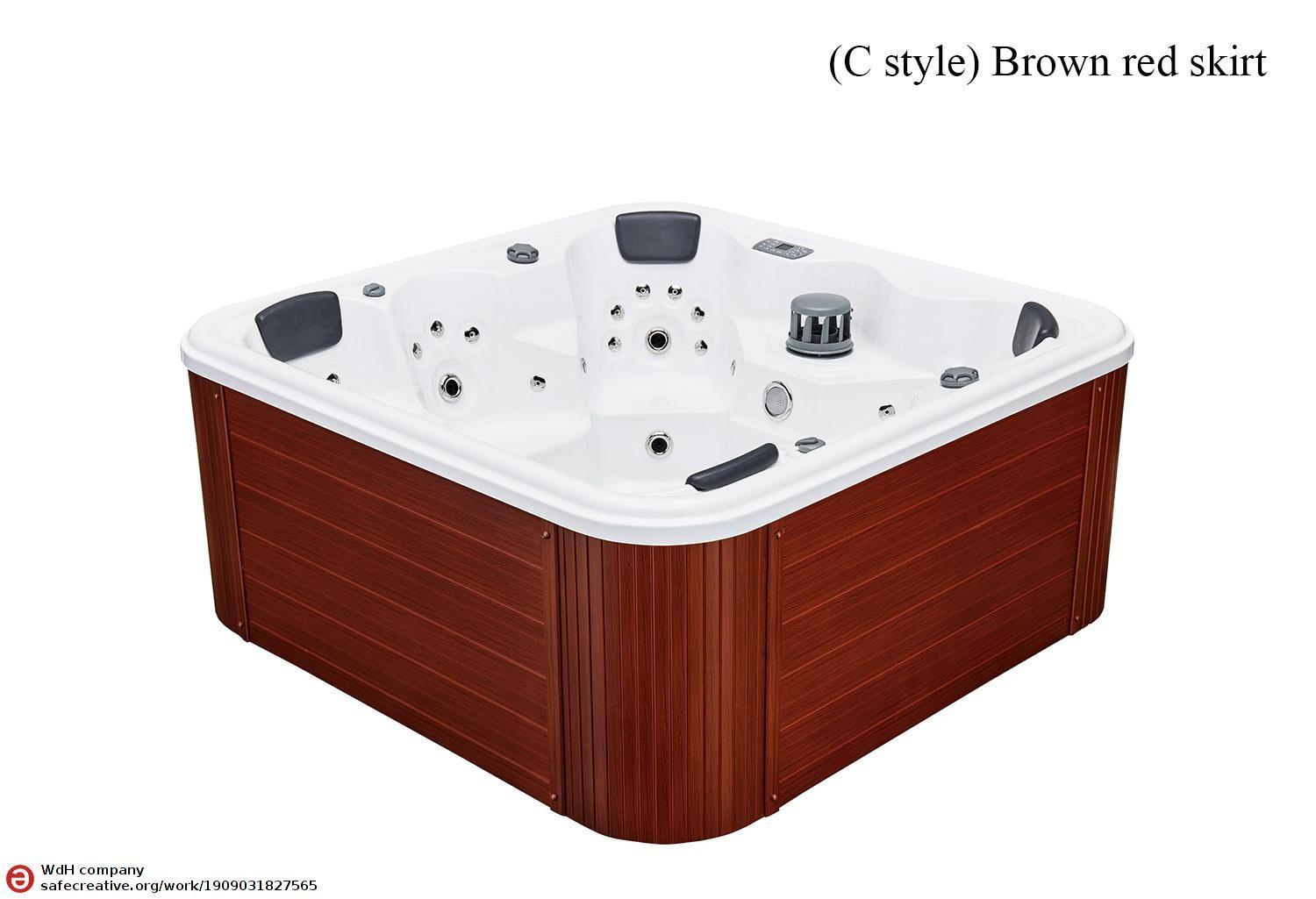 Aquamarine Outdoor Hot Tub