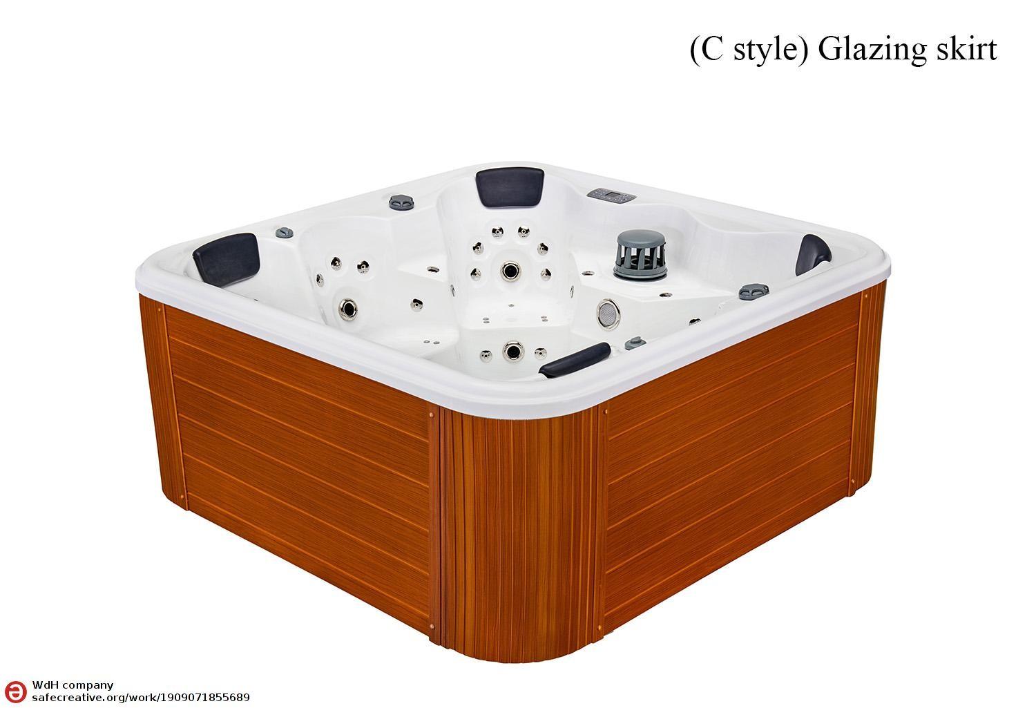 Aquamarine Plus Outdoor Hot Tub