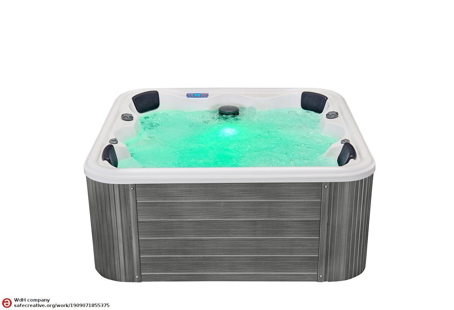 Aquamarine Plus Outdoor Hot Tub