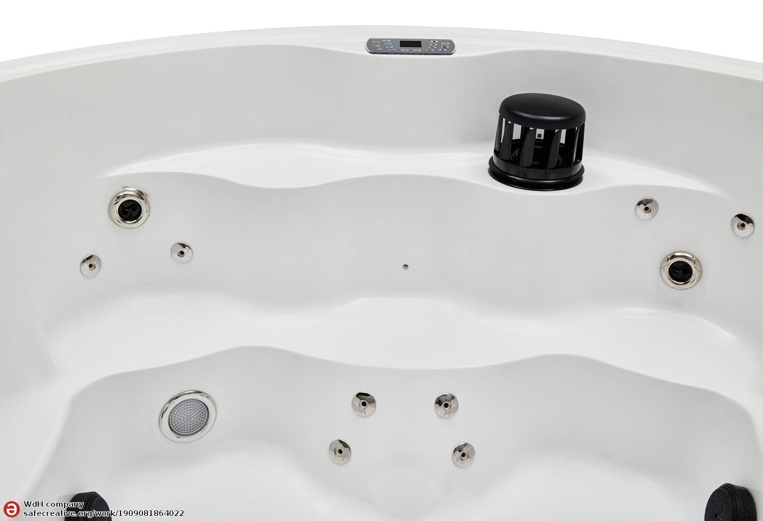 Eden Outdoor Hot Tub