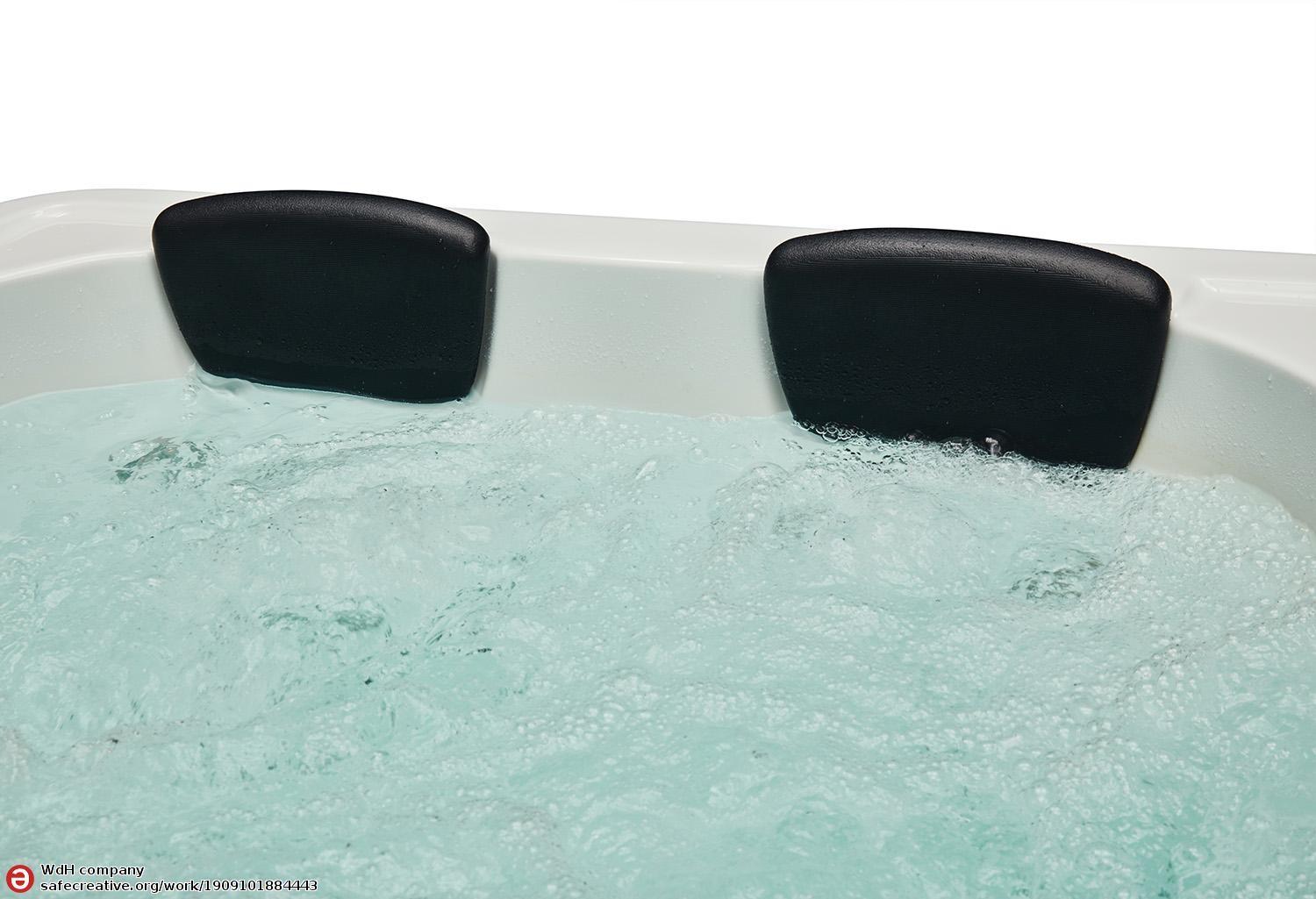 Celestial Outdoor Hot Tub