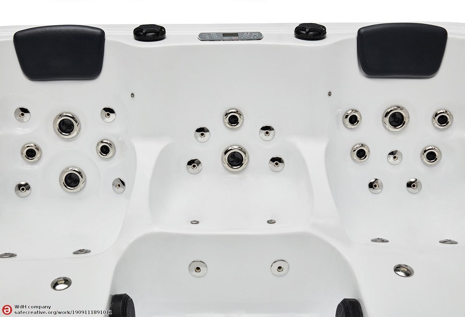 Harmony Outdoor Hot Tub