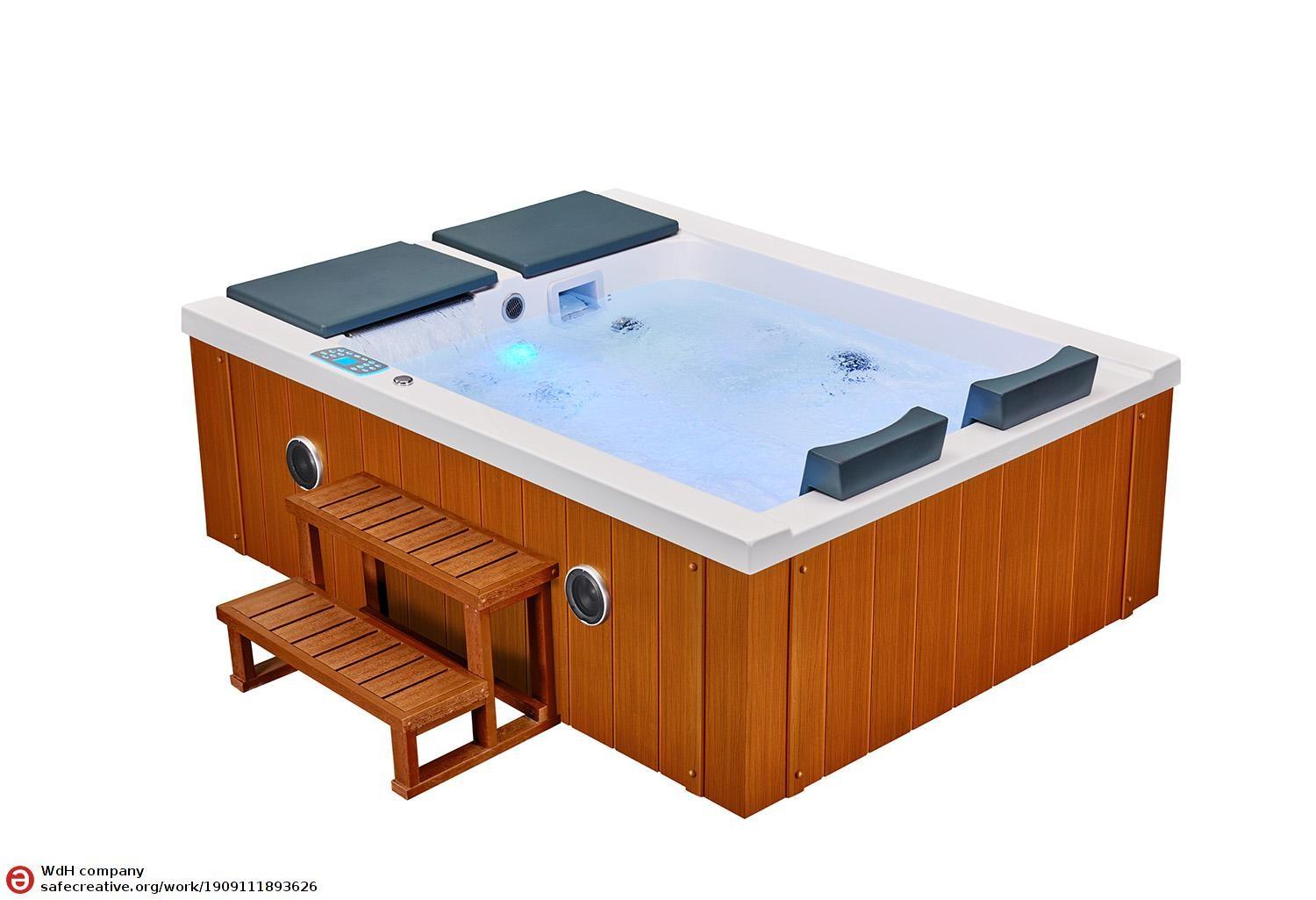 Crystal Outdoor Hot Tub