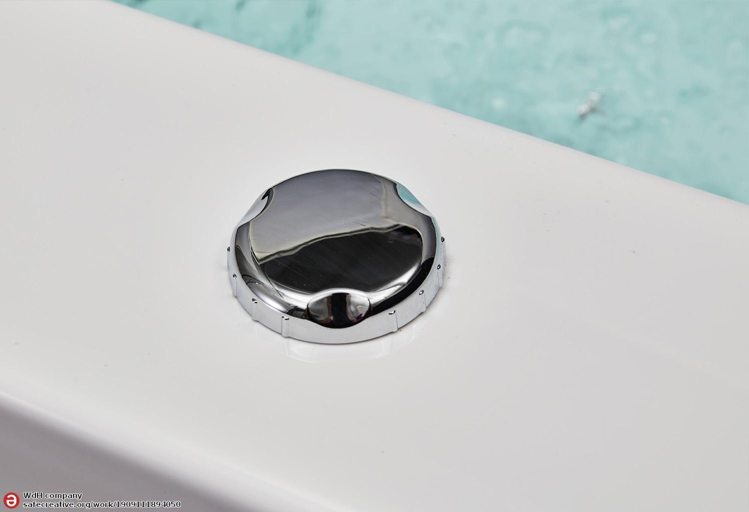 Crystal Plus Outdoor Hot Tub