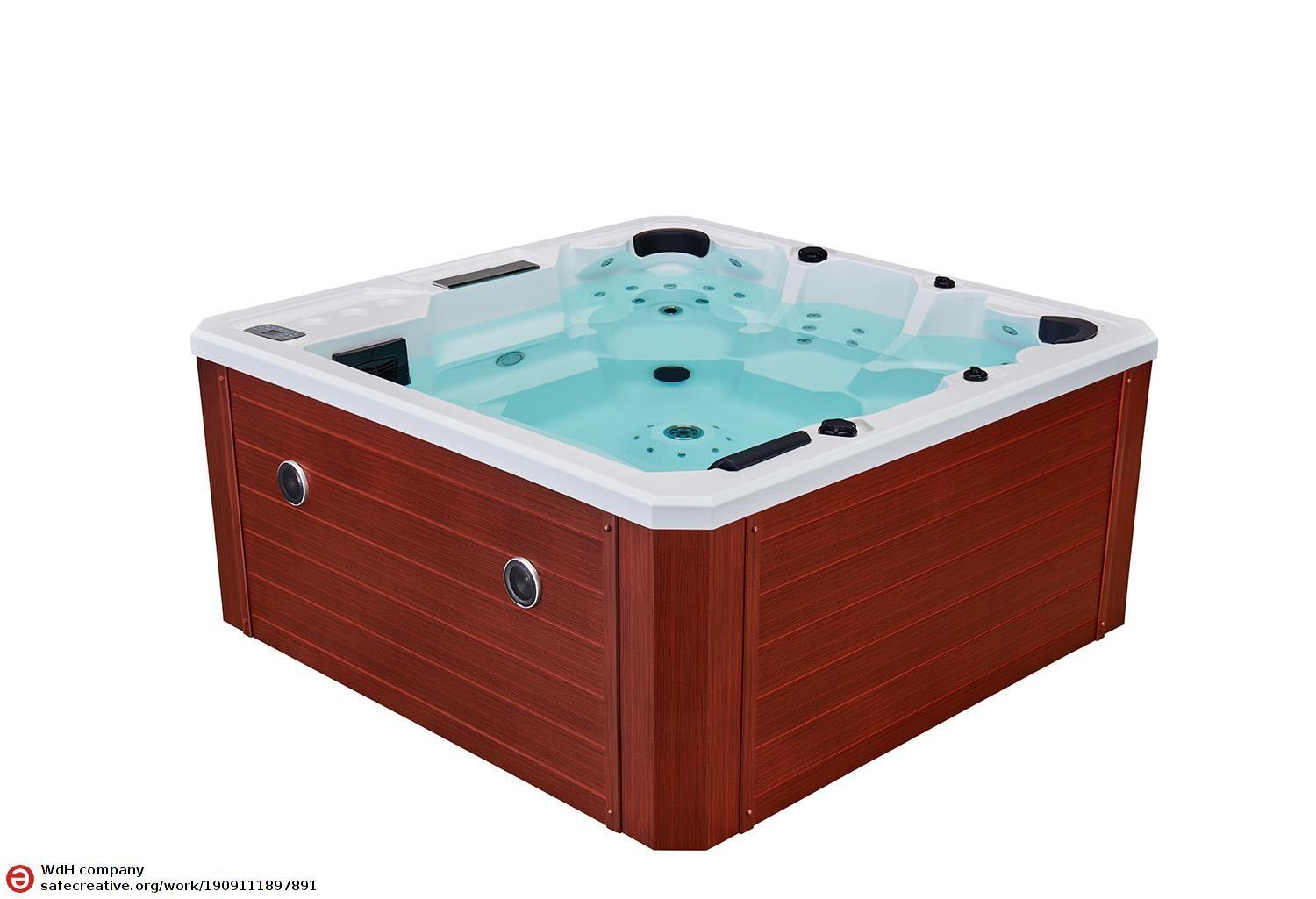 Dream Outdoor Hot Tub