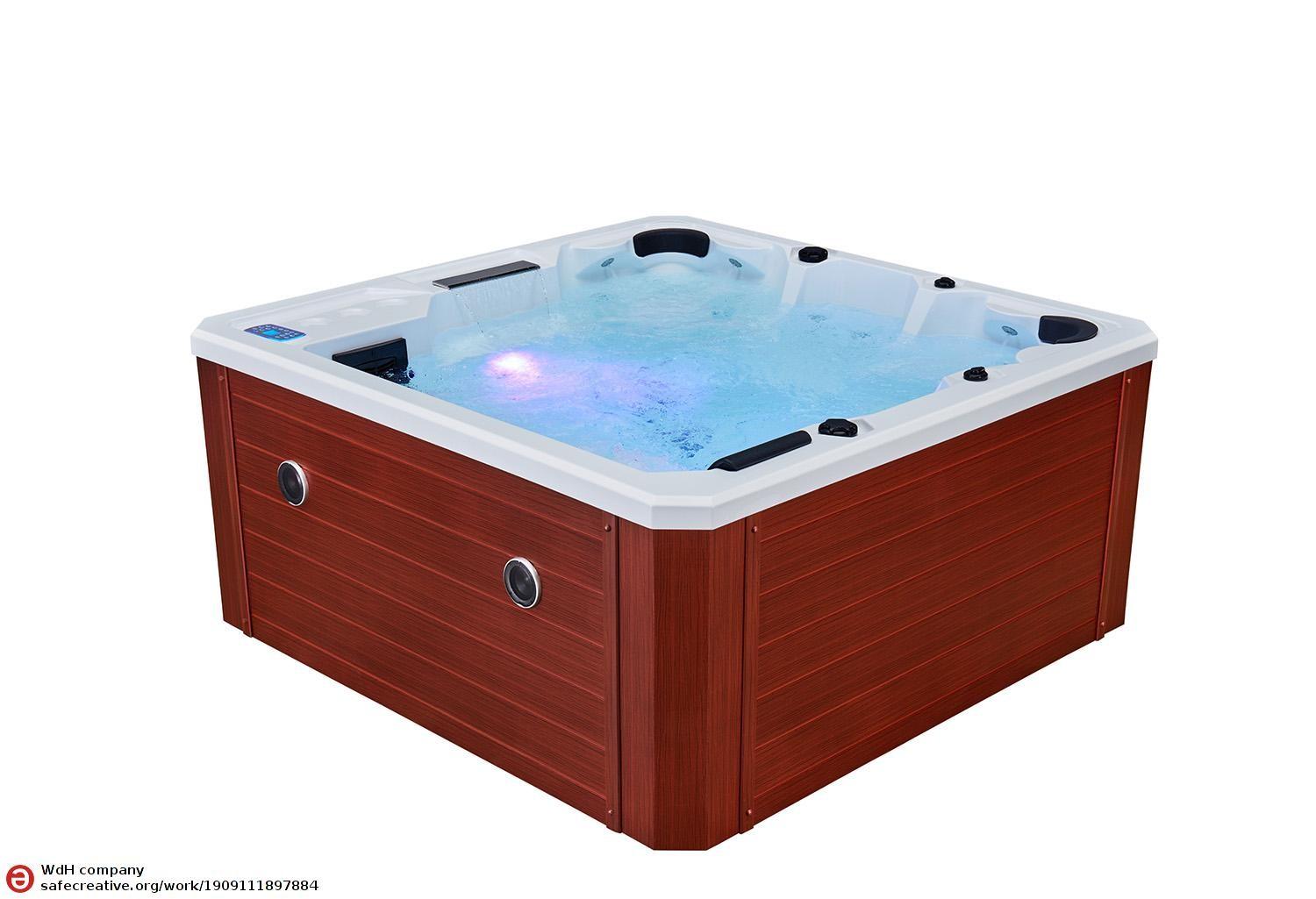 Dream Outdoor Hot Tub