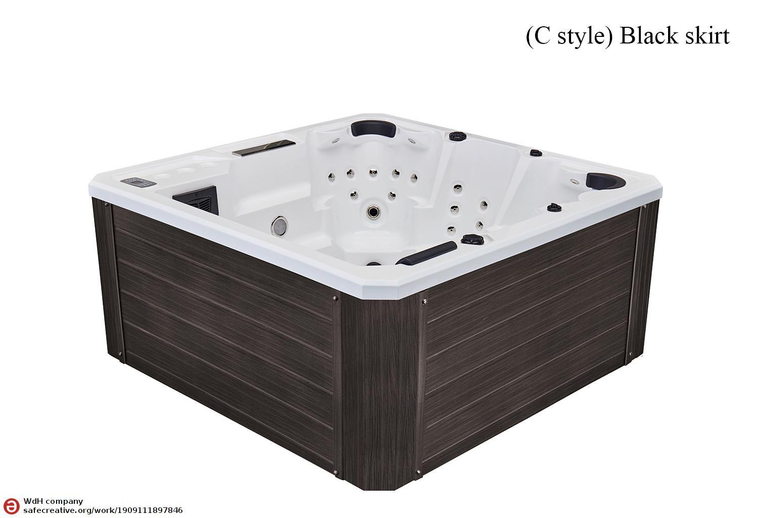 Dream Plus Outdoor Hot Tub