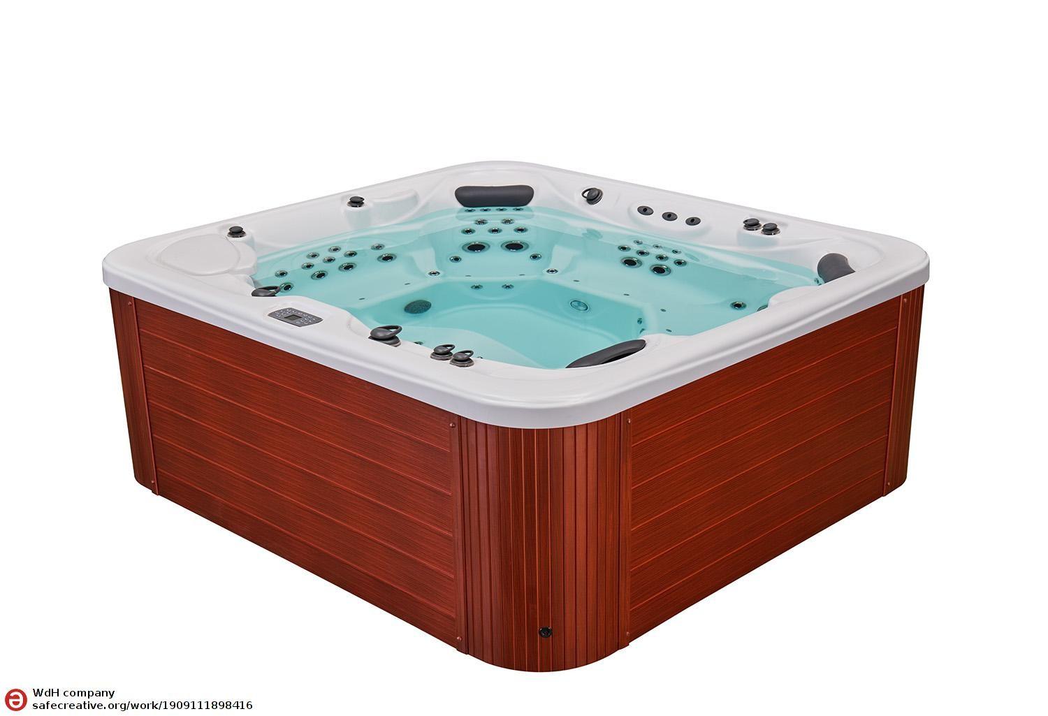 Mirabelle Outdoor Hot Tub