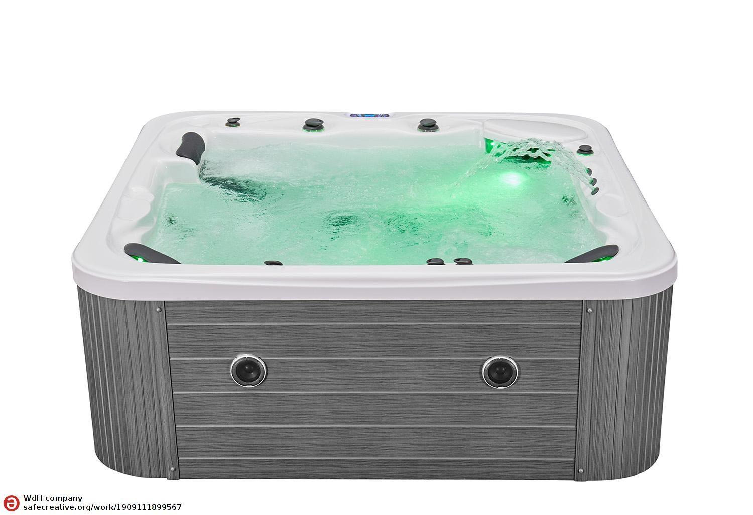 Nova Outdoor Hot Tub