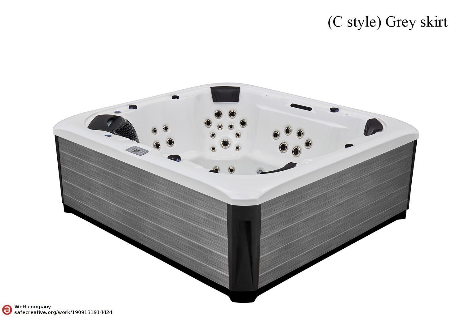 Solstice Outdoor Hot Tub